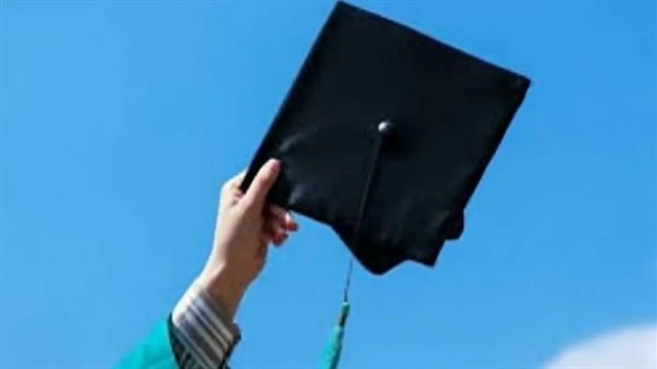المجموع الكلي.. نتائج الثانوية الأزهرية للقسمين العلمي والأدبي